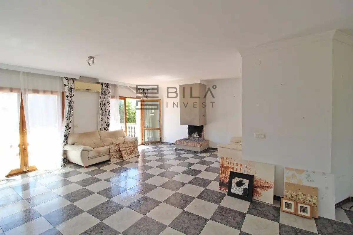 Chalet con piscina en venta en Calahonda, imagen 12