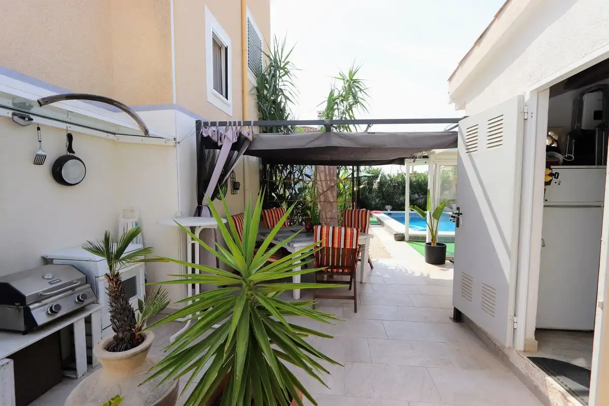 Terraza de Casa o chalet en venta en Alicante / Alacant con Aire acondicionado, Jardín privado y Terraza