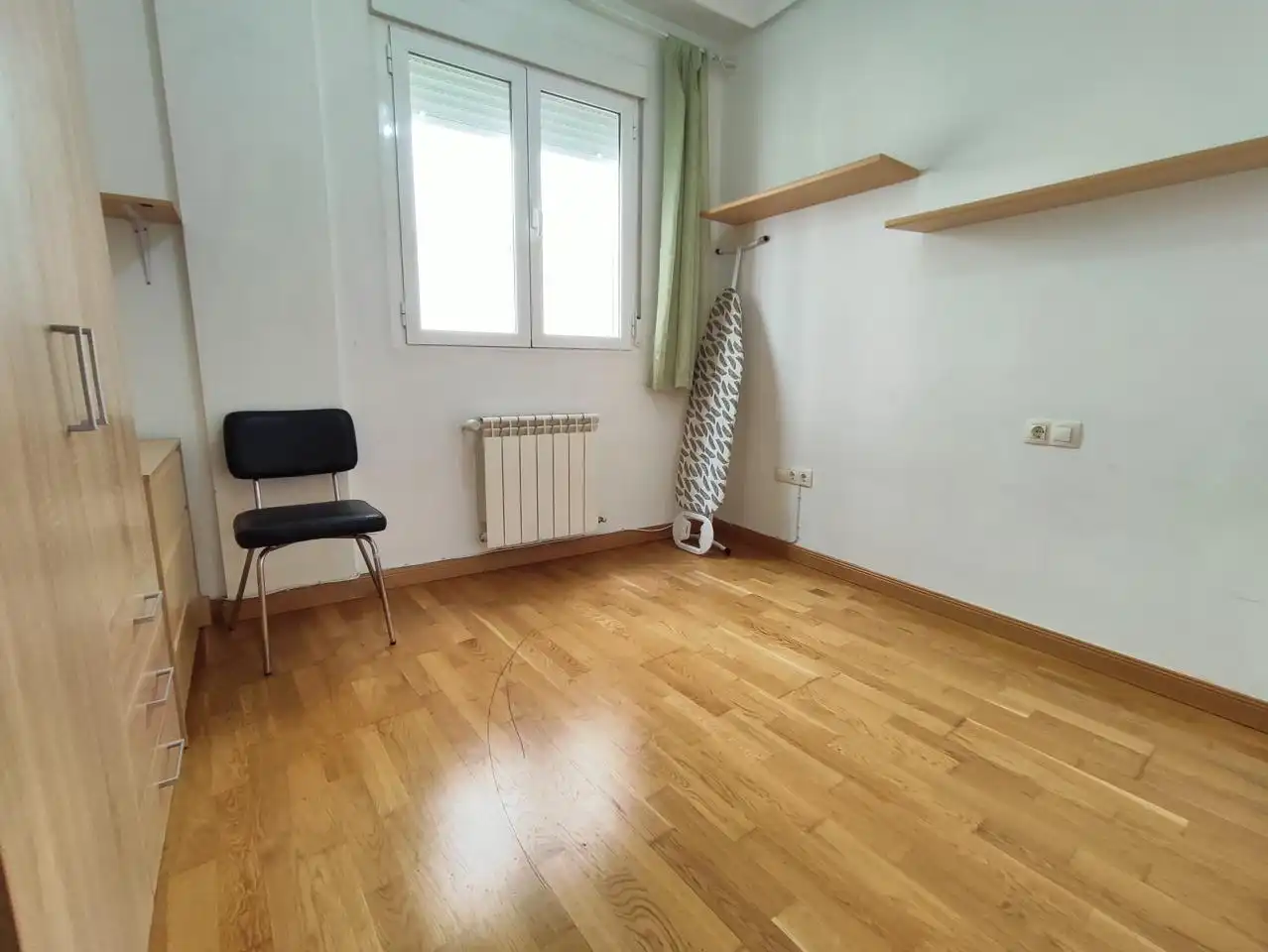 Schlafzimmer von Wohnung zur Miete in Albacete mit Klimaanlage, Heizung und Terrasse