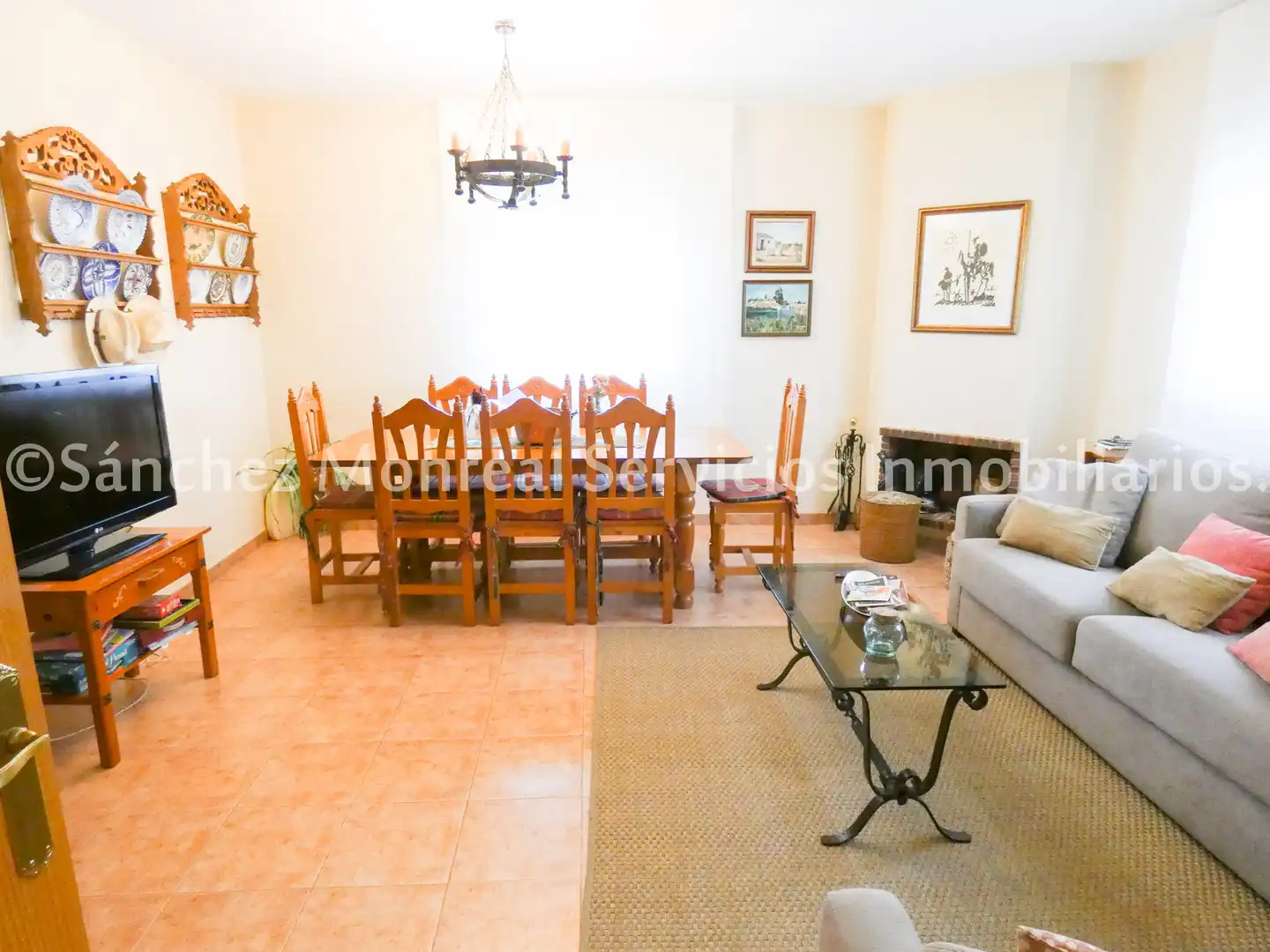 Casa adosada en venta en Avenida de la Cruz Roja, Alcázar de San Juan