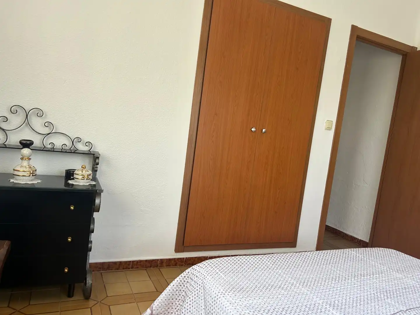 Dormitori de Casa o xalet de lloguer en Alborache amb Aire condicionat, Jardí privat i Terrassa