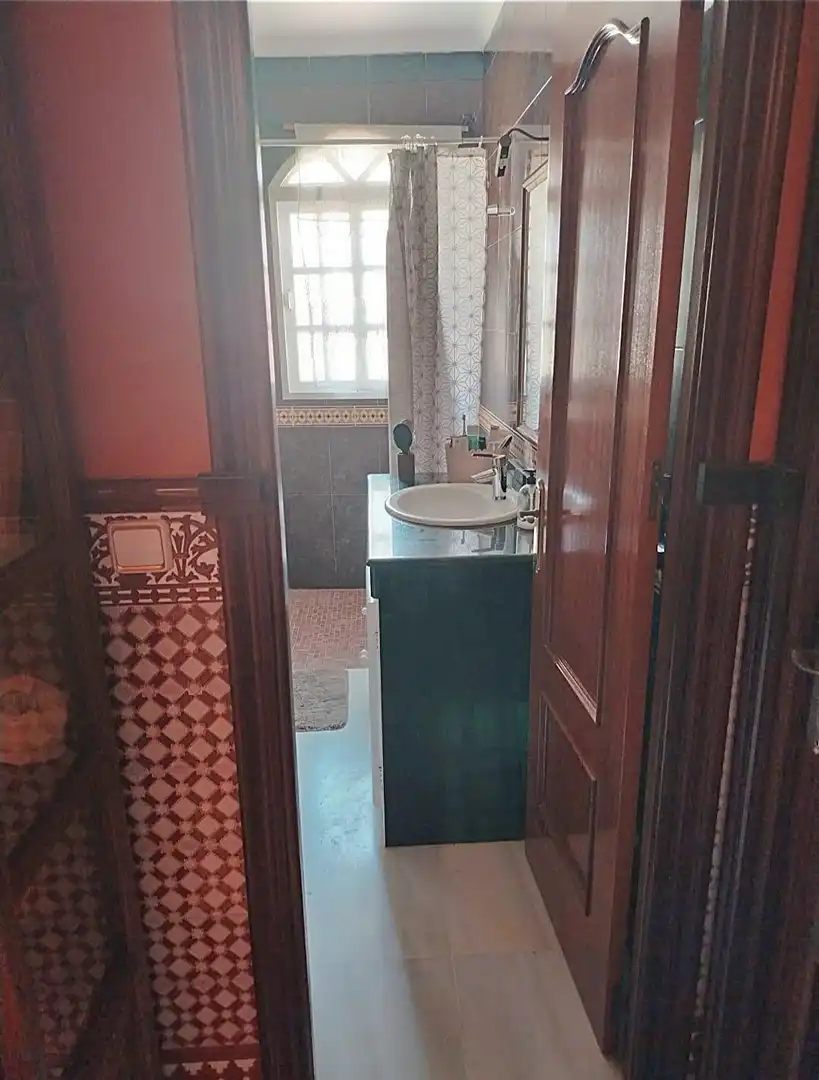 Bathroom of Houses for sale in Chiclana de la Frontera  with Air Conditioner and Storage room