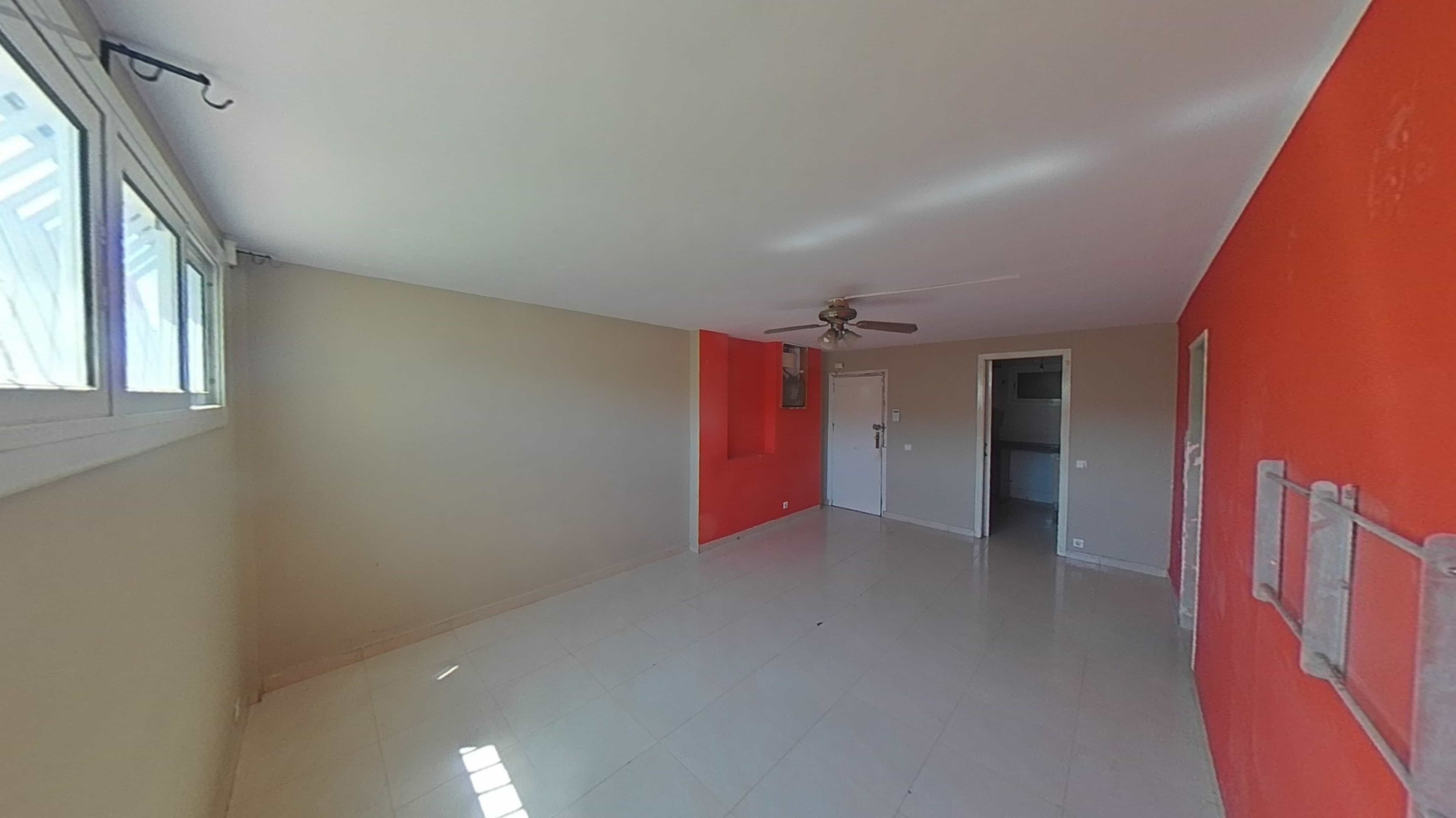 Flat for sale in L'Hospitalet de Llobregat