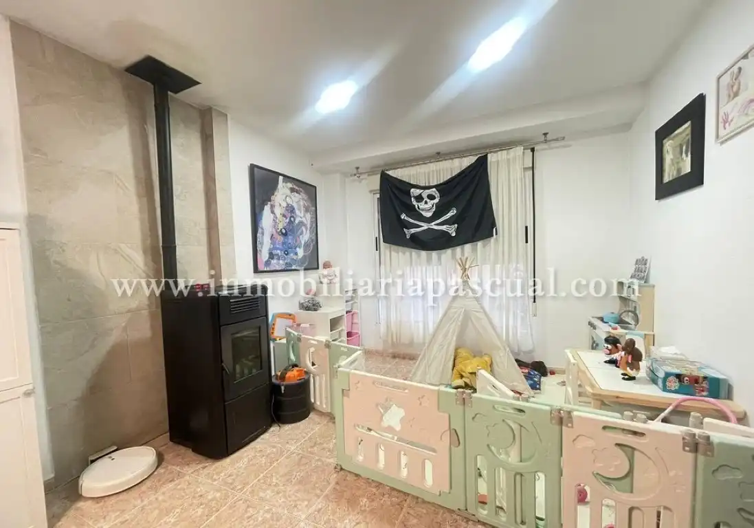 Dormitori de Casa o xalet en venda en Beniarrés amb Aire condicionat, Terrassa i Traster