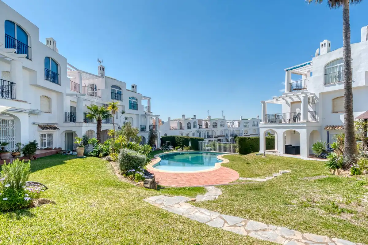 Garden of Detached homes for sale in Manilva  with Air Conditioner, Terrace and Community pool