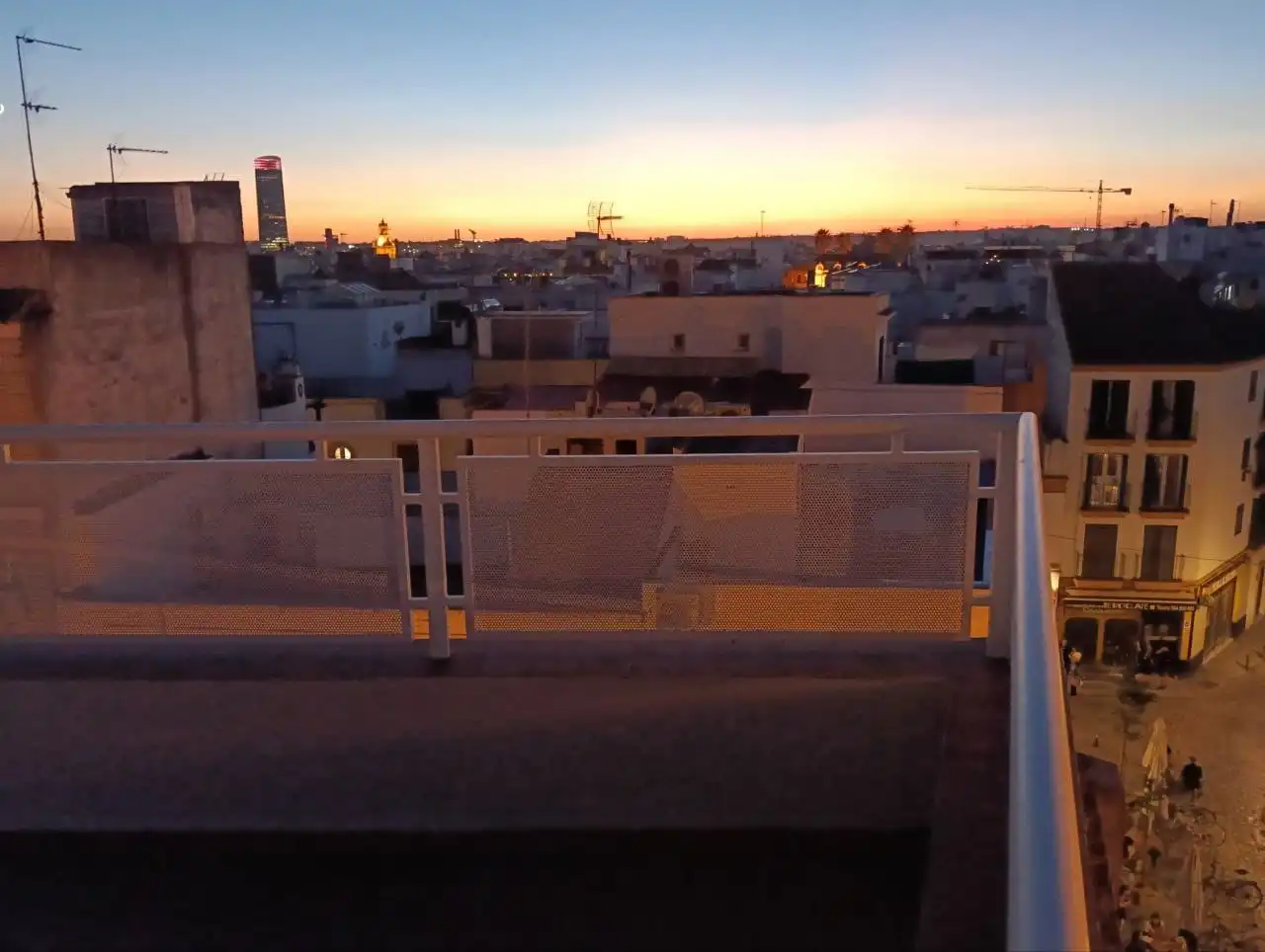 Terrace of Attic for sale in Casco Antiguo
