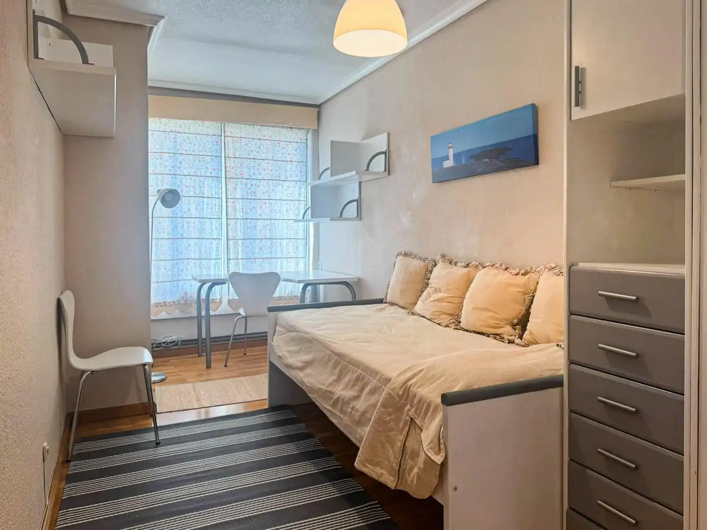 Schlafzimmer von Wohnung zur Miete in Elche / Elx mit Klimaanlage, Heizung und Parkett