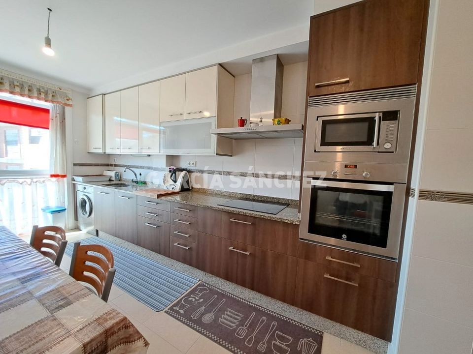 Kitchen of Flat for sale in Boiro  with Furnished