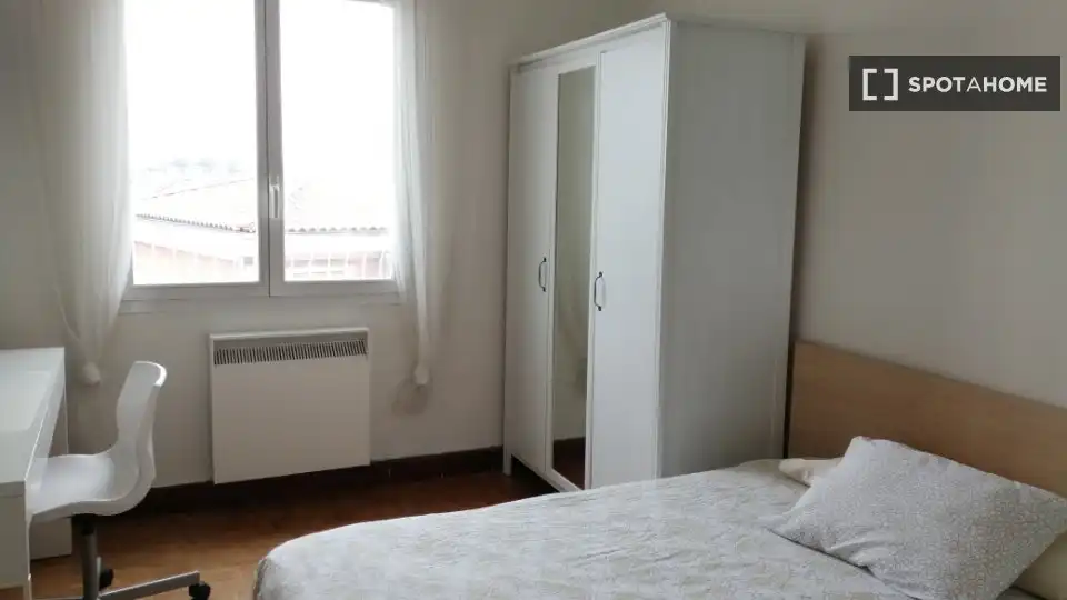 Room in 2º Ensanche