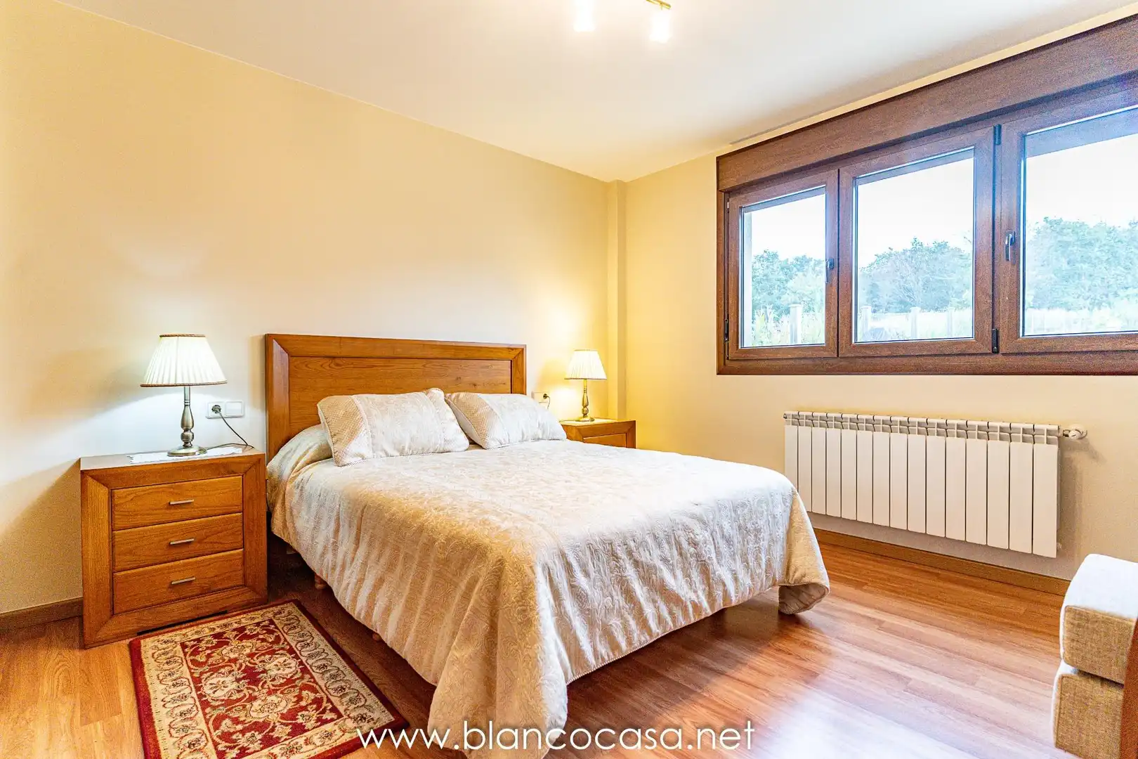 Habitación de Casa o chalet en venta en Carballo con Calefacción, Trastero y Amueblado
