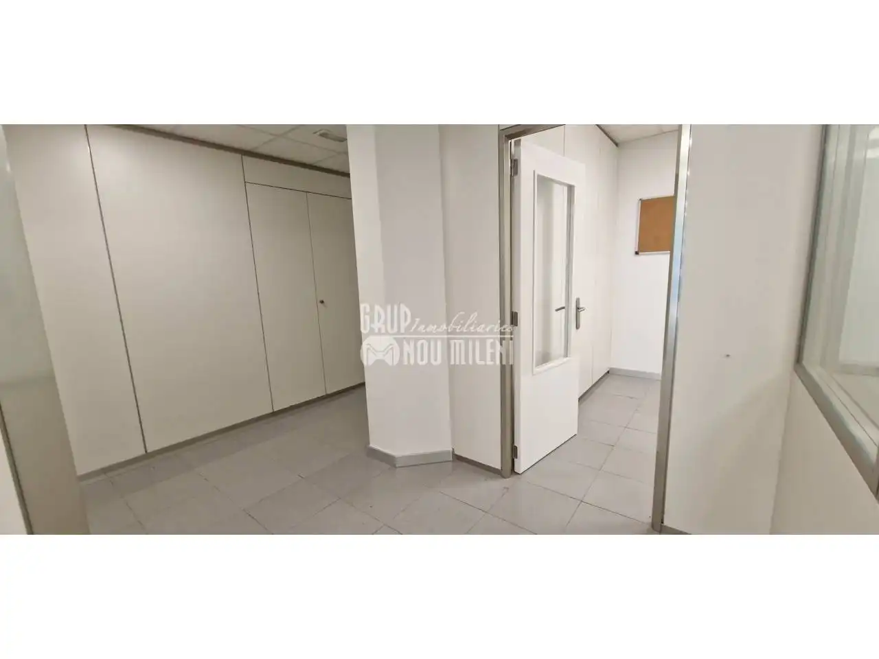 Commercial properties for rent in Catarroja  with Air Conditioner