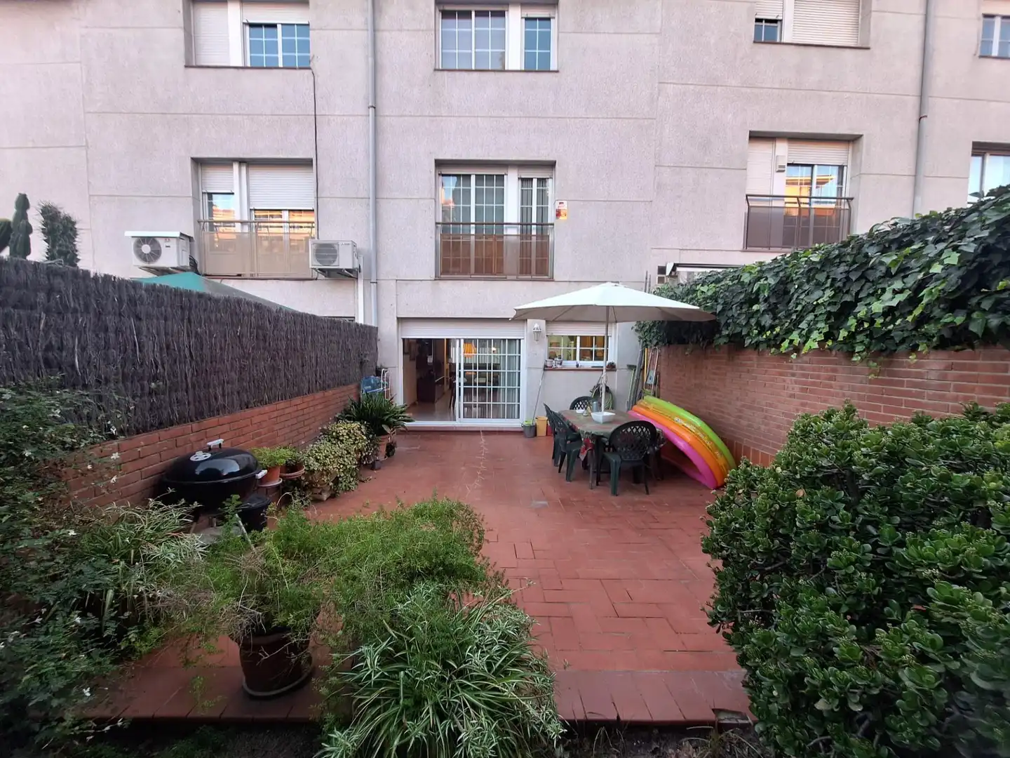 Terraza de Casa adosada en venta en Sabadell con Aire acondicionado, Jardín privado y Terraza