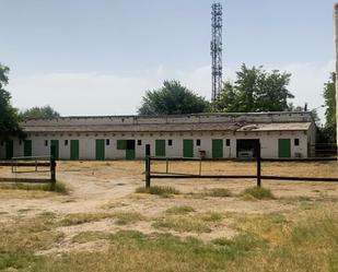 Vista exterior de Terreny industrial en venda en Aranjuez