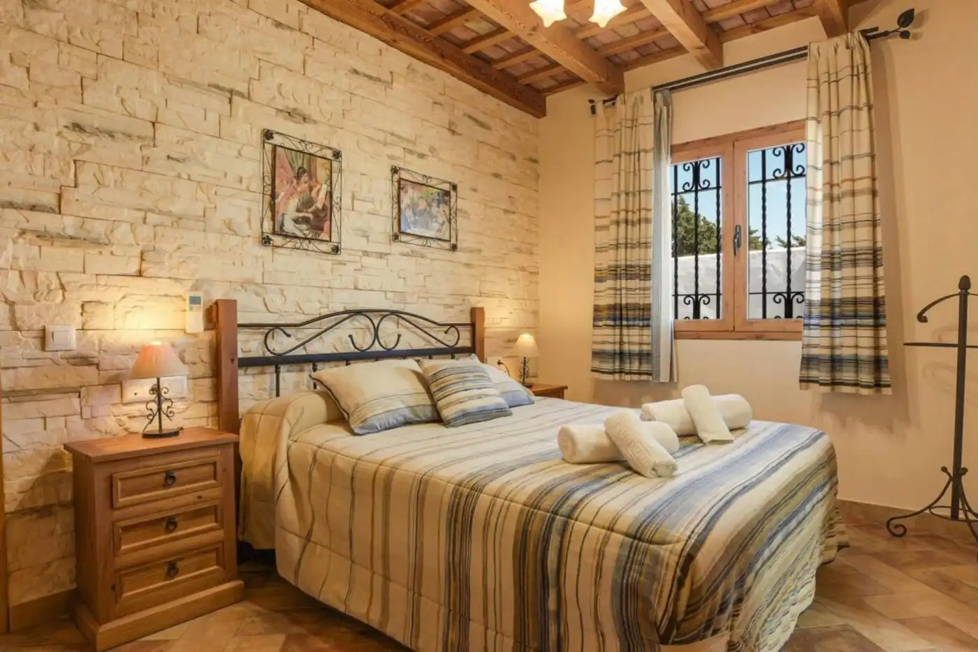 Habitación de Finca rústica en venta en Vejer de la Frontera con Aire acondicionado, Jardín privado y Terraza