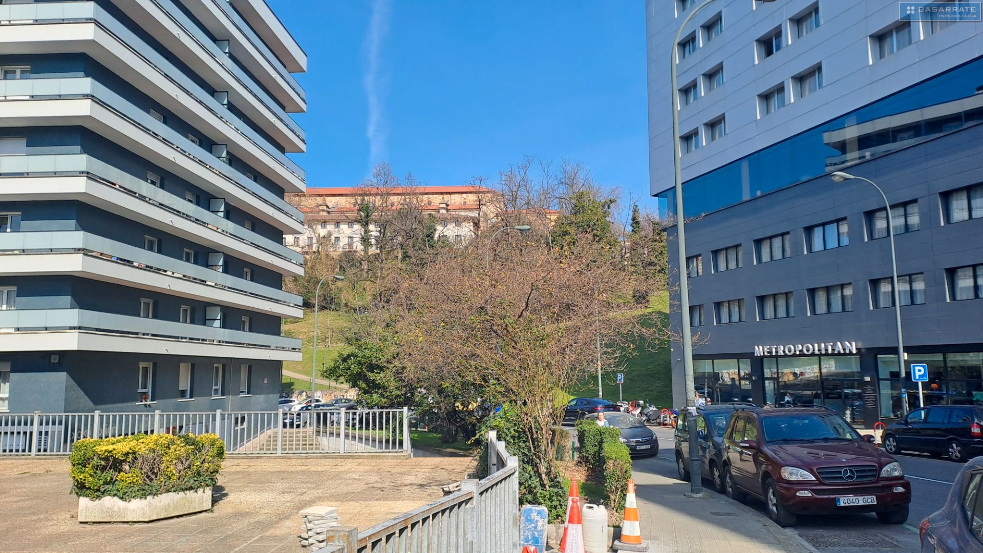 Vista exterior de Pis en venda en Bilbao  amb Calefacció, Terrassa i Traster