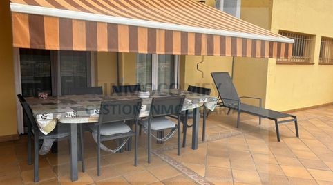 Foto 4 de Piso en venta en Calle Pere Caimo, La Bisbal d'Empordà, Girona