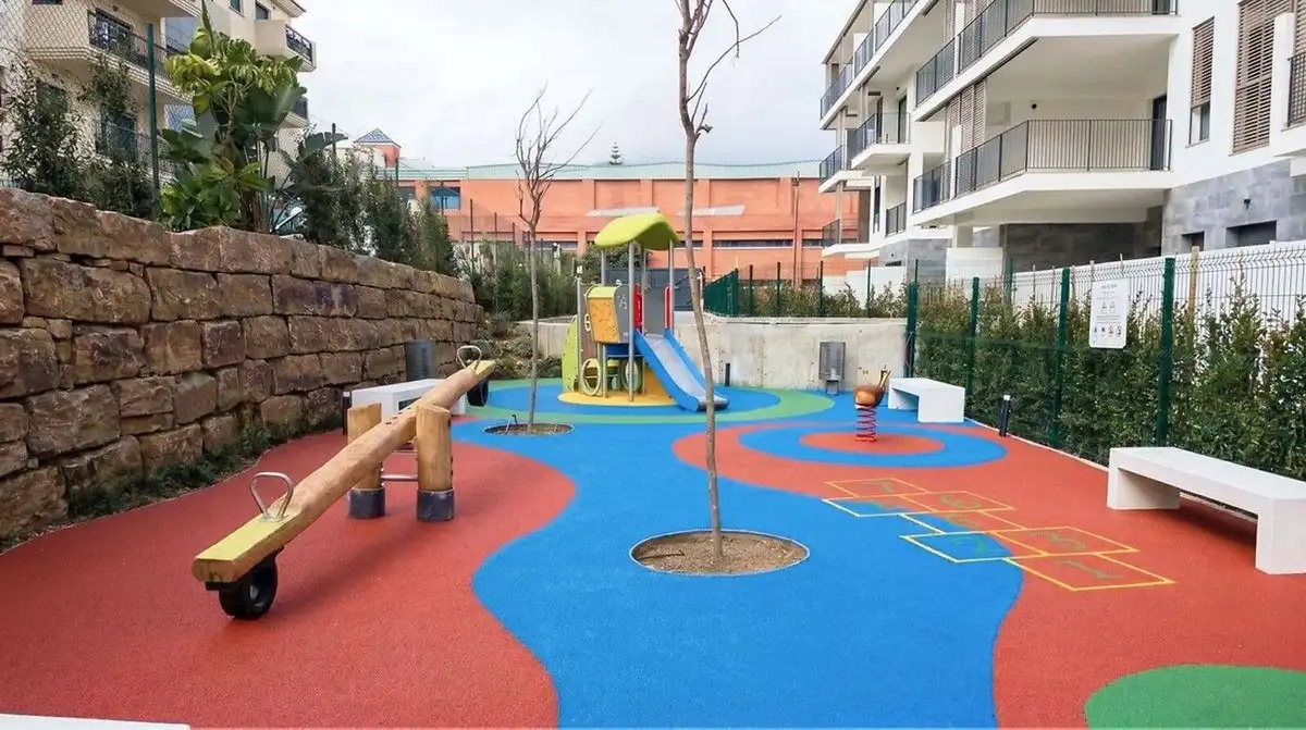 Apartament amb piscina en venda a Estepona Pueblo, imagen 14