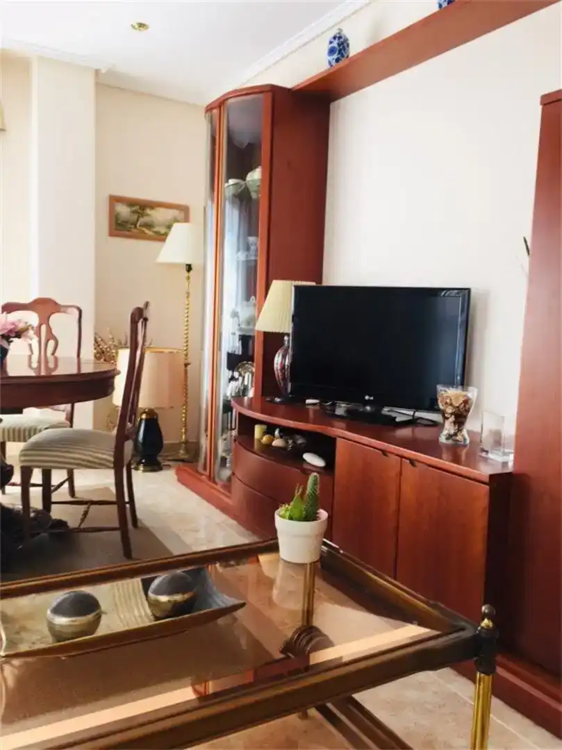 Wohnzimmer von Wohnung zur Miete in Noja mit Schwimmbad und Balkon