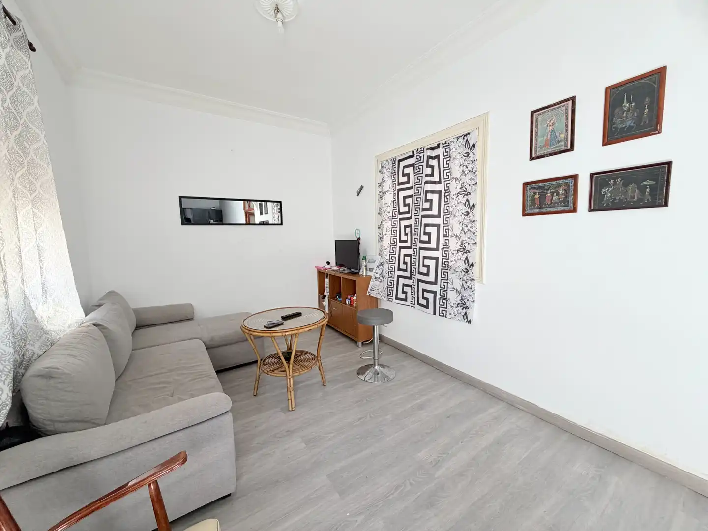Living room of Detached homes for sale in Sevilla  with Air Conditioner, Terrace and Storage room