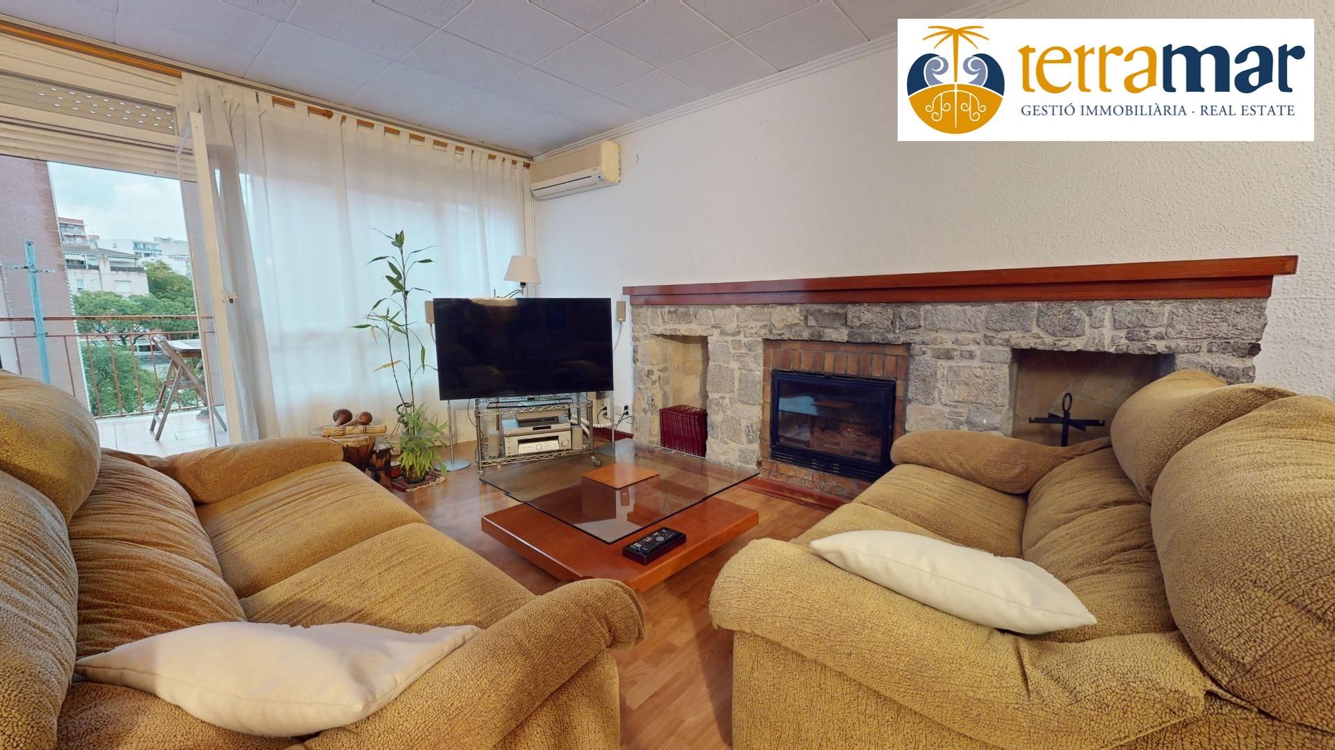 Sala d'estar de Apartament en venda en Castelldefels amb Aire condicionat, Calefacció i Terrassa