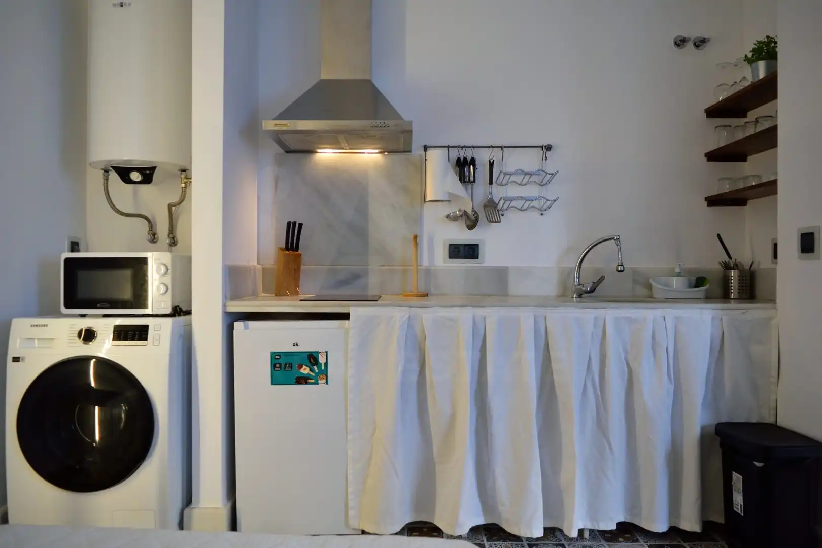 Kitchen of Attic for sale in Écija  with Air Conditioner, Terrace and Swimming Pool