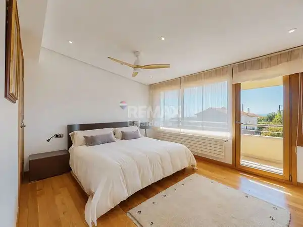 Habitación de Casa o chalet en venta en Vigo  con Aire acondicionado, Calefacción y Jardín privado
