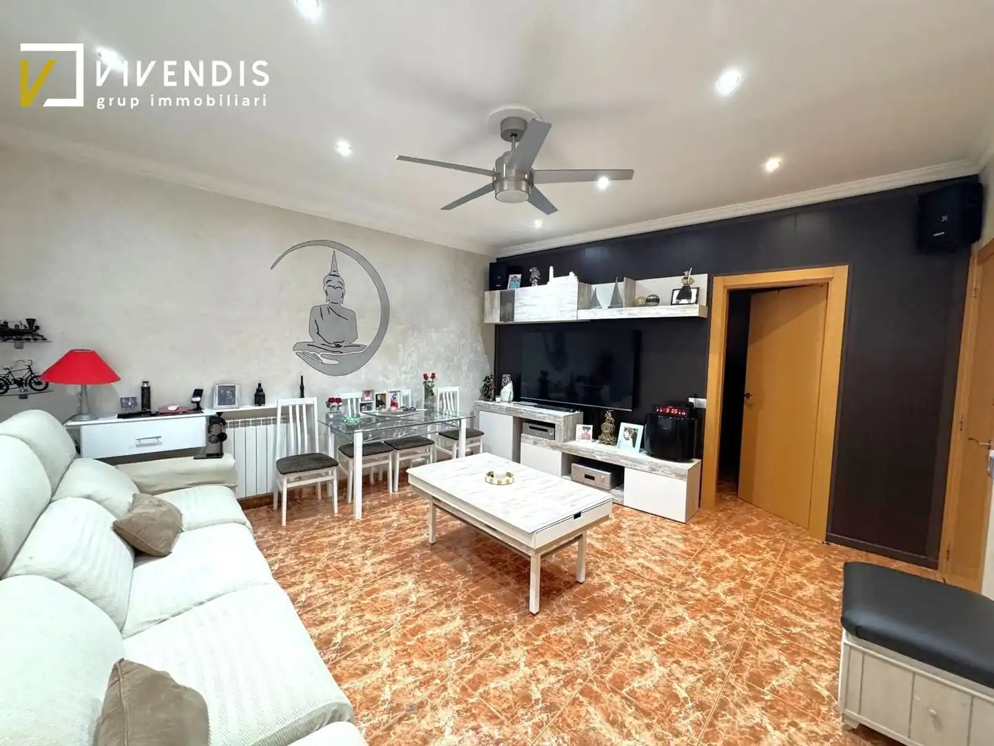 Living room of Houses for sale in Almenar  with Air Conditioner, Heating and Storage room