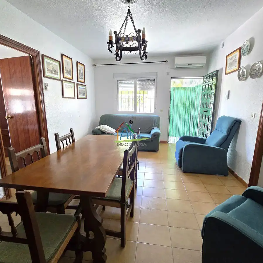 Jardín de Casa adosada en venta en Almonte con Aire acondicionado, Calefacción y Terraza