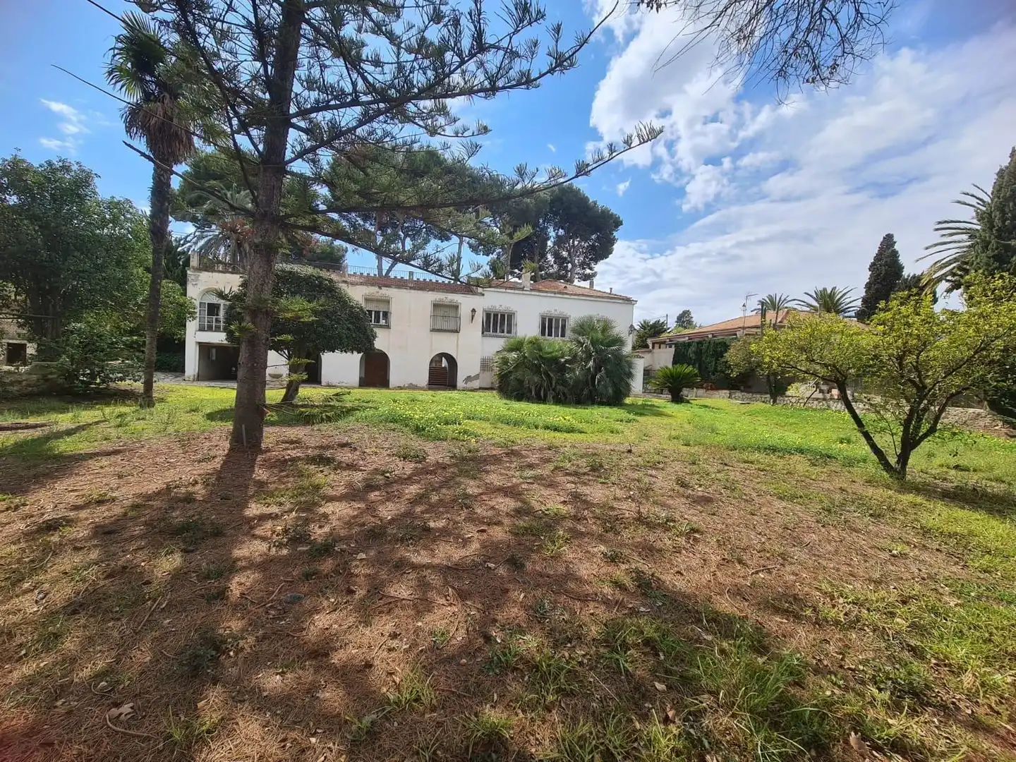 Chalet con piscina en venta en Garbinet - Vistahermosa, imagen 3