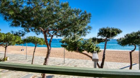 Foto 4 de Apartamento en venta en Passeig Maritim, Centre - Platja, Girona