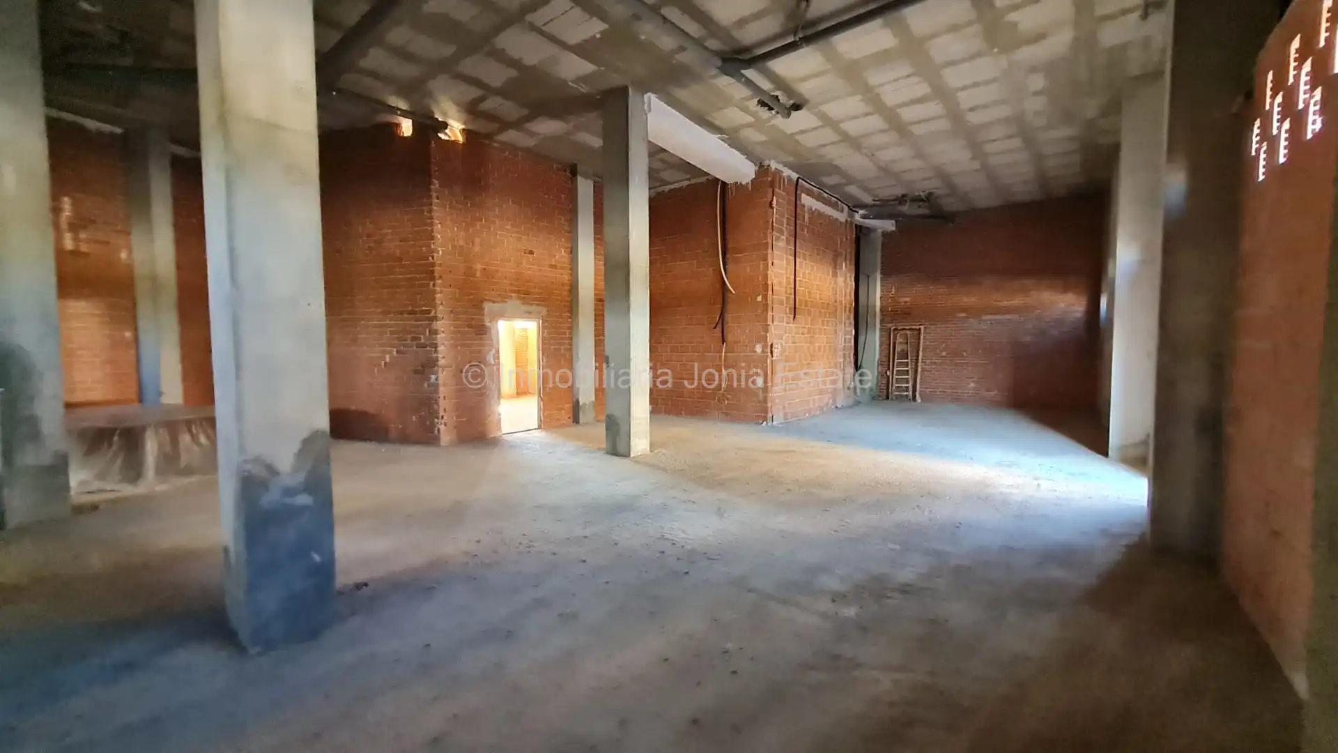 Local comercial de lloguer a Centro Urbano, imagen 4