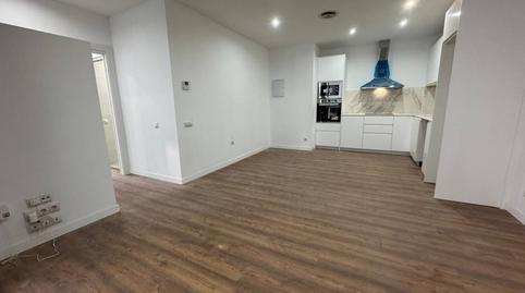 Foto 2 de Pis en venda a Juan de la Cierva , Canovelles, Barcelona