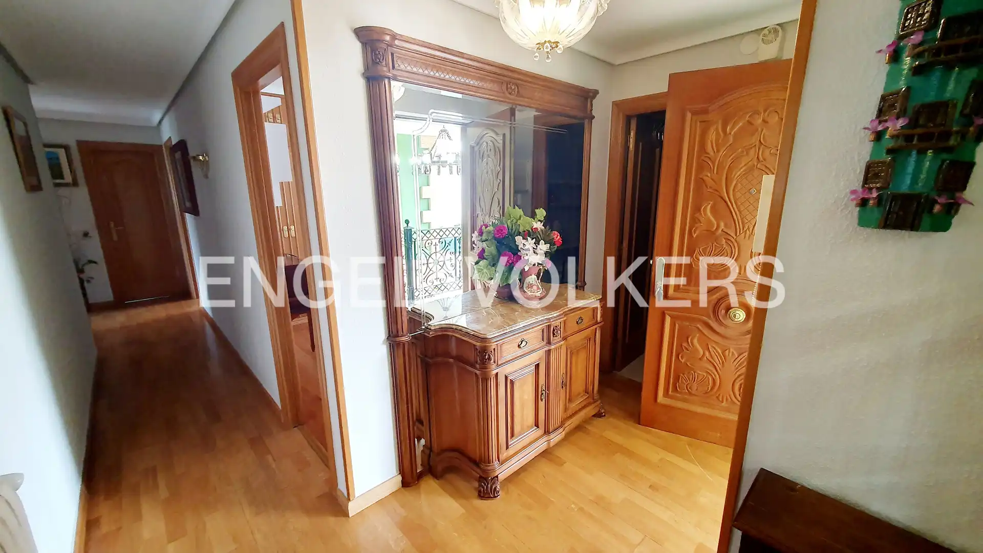 Casa adosada en venta en Aguilar de Campoo con Calefacción, Jardín privado y Parquet