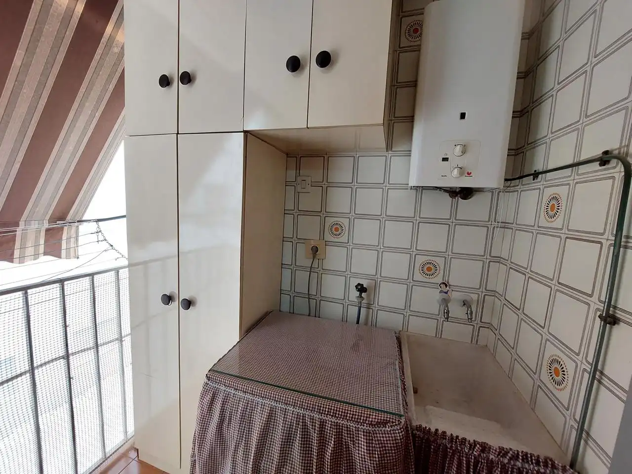 Kitchen of Flat for rent in Elche / Elx  with Air Conditioner, Furnished and Balcony
