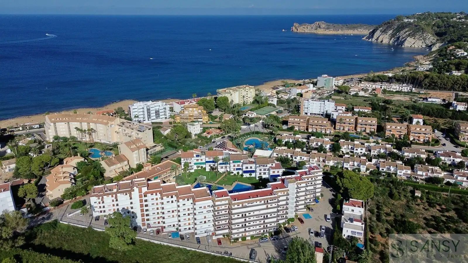Vista exterior de Apartament en venda en Jávea / Xàbia amb Piscina comunitària