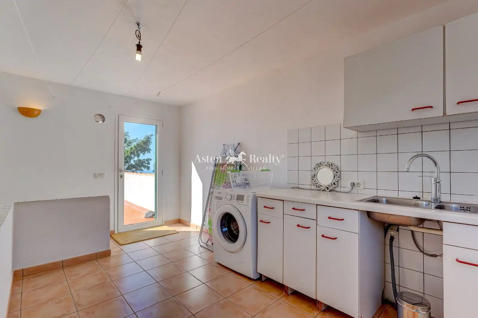 Küche von Haus oder Chalet zum Verkauf in Guía de Isora mit Terrasse, Schwimmbad und Möbliert