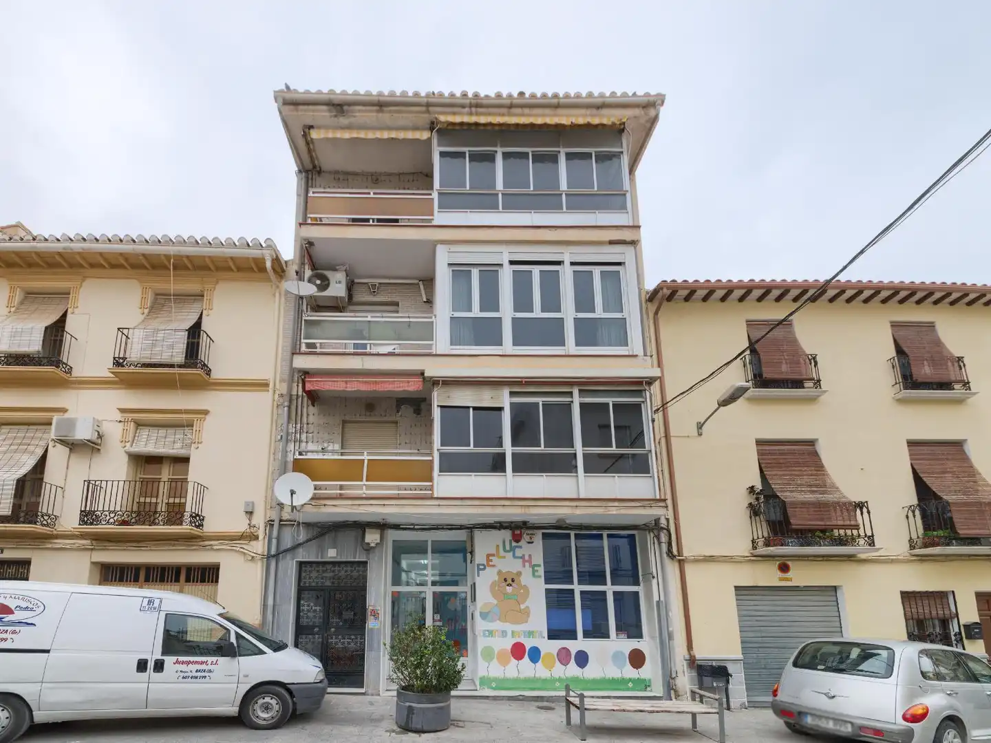 Vista exterior de Pis en venda en Baza