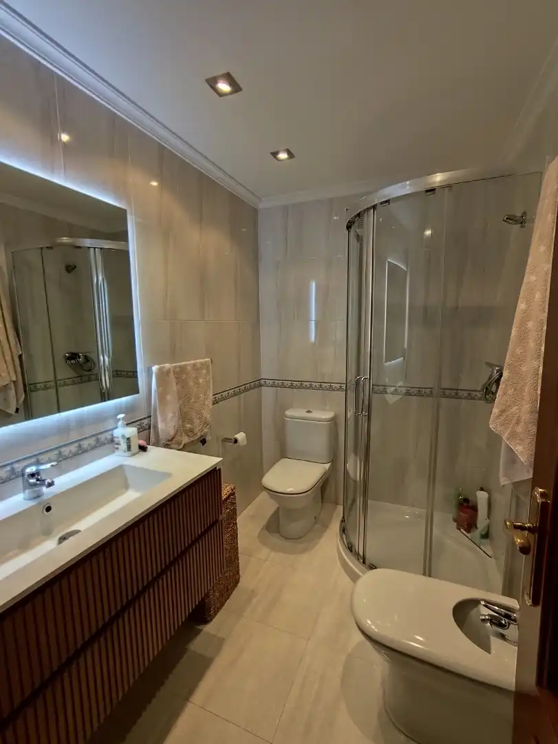 Bathroom of Flat for sale in Ferrol  with Balcony