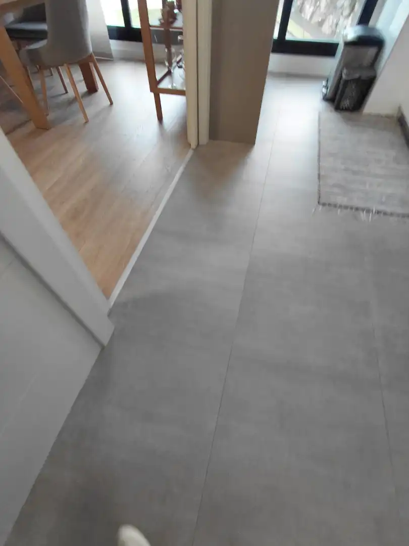 Wohnung zum Verkauf in Oleiros mit Heizung, Privatgarten und Parkett