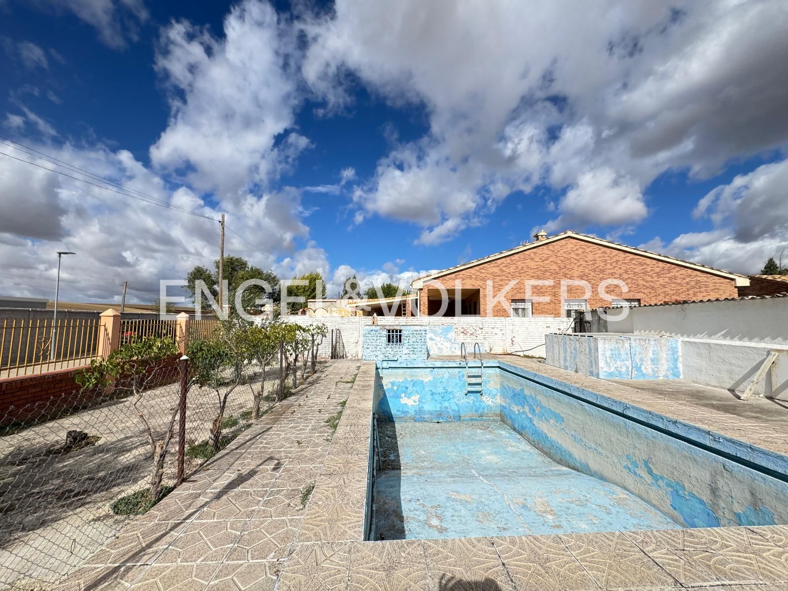 Swimming pool of House or chalet for sale in Illescas  with Air Conditioner, Heating and Private garden