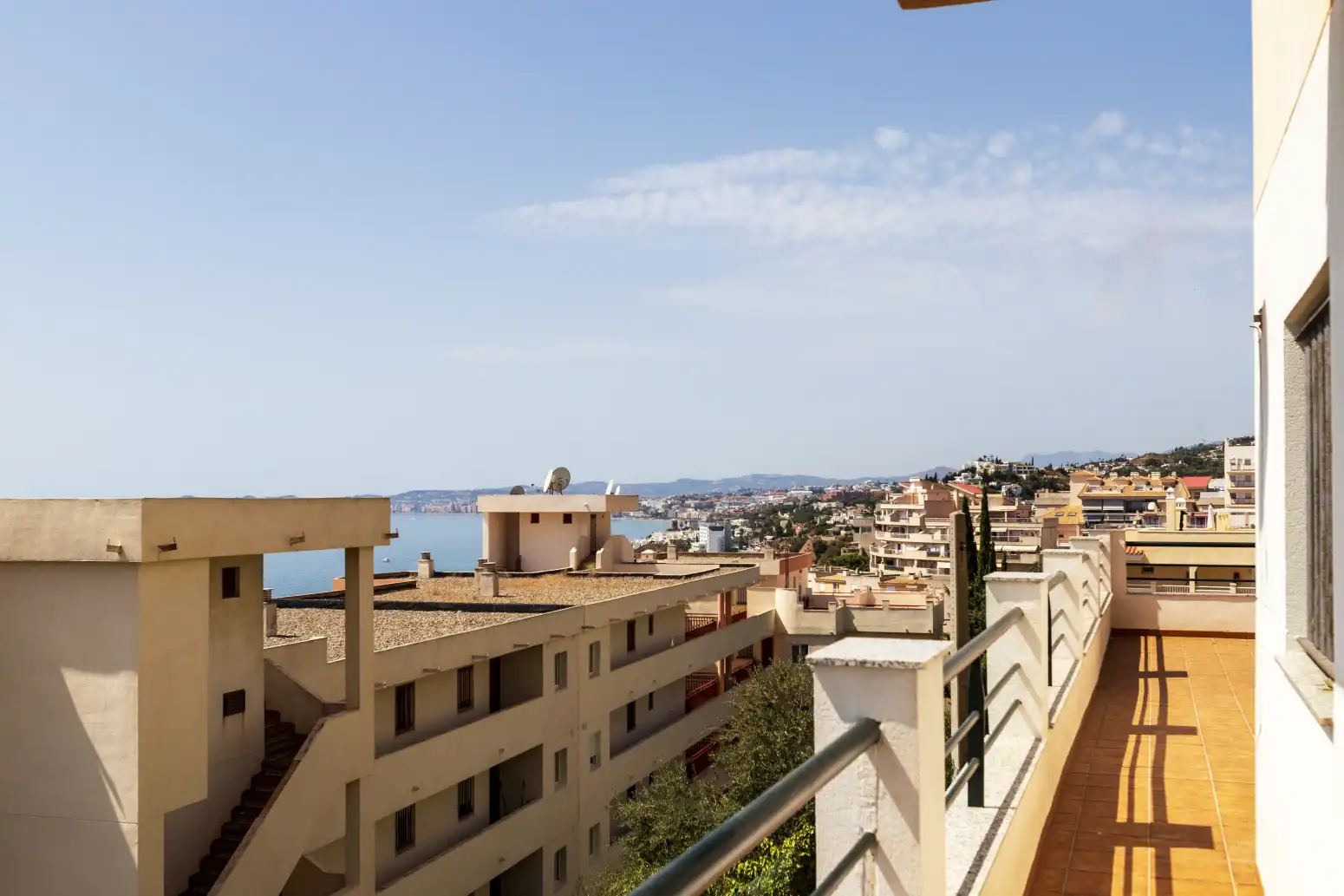 Terraza de Piso en venta en Benalmádena con Aire acondicionado, Calefacción y Jardín privado