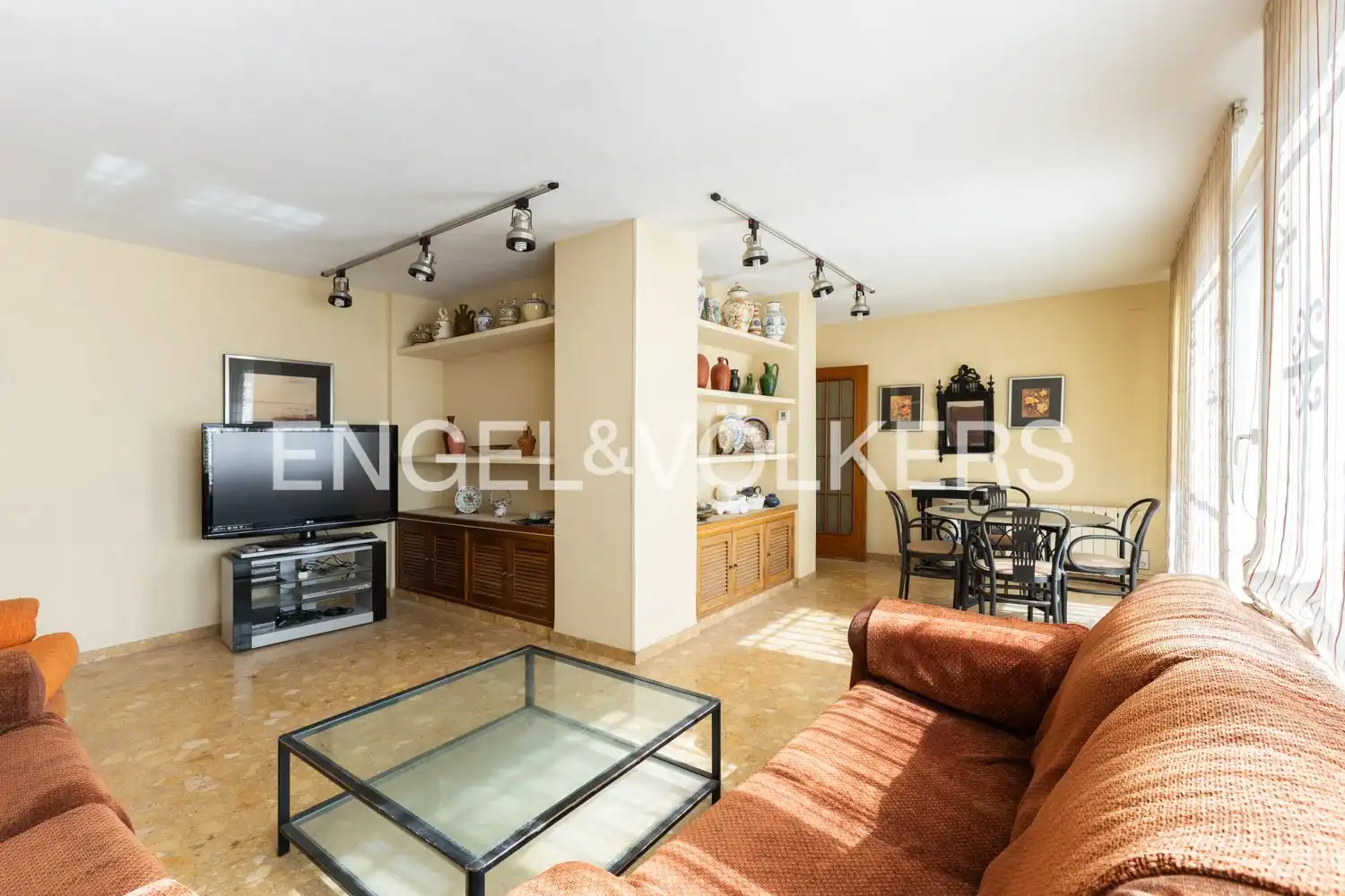 Sala d'estar de Àtic en venda en Castellón de la Plana / Castelló de la Plana amb Aire condicionat, Calefacció i Terrassa
