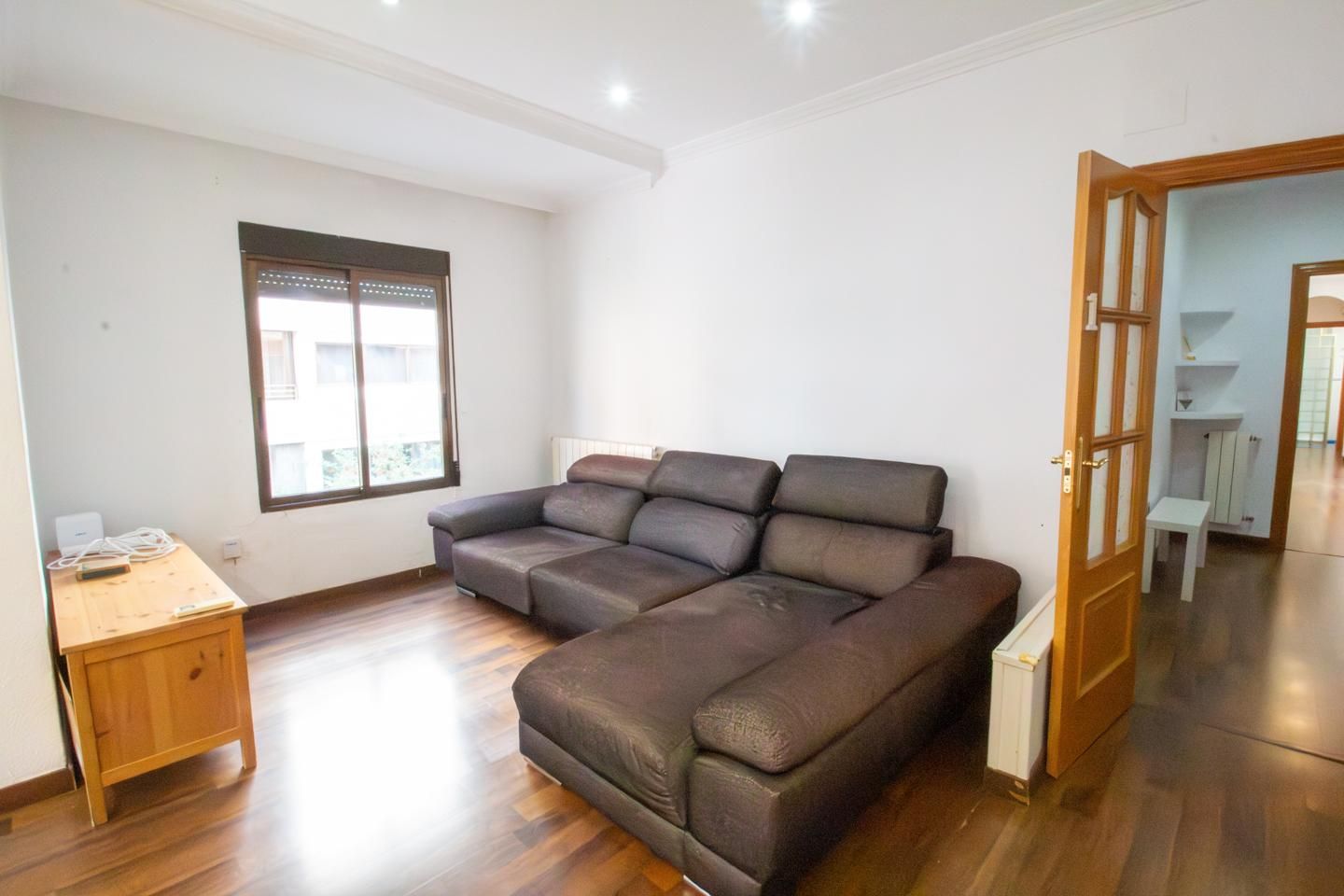Sala d'estar de Pis de lloguer en  Valencia Capital amb Aire condicionat, Parquet i Terrassa