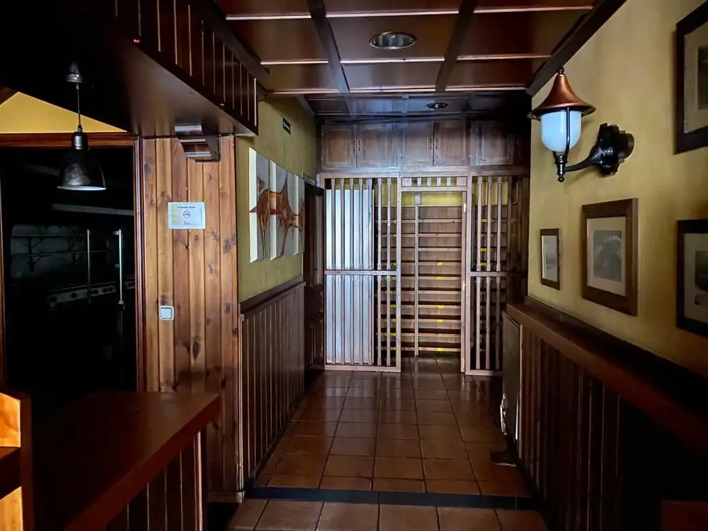 Business premises for sale in Trobajo del Camino, imagen 8