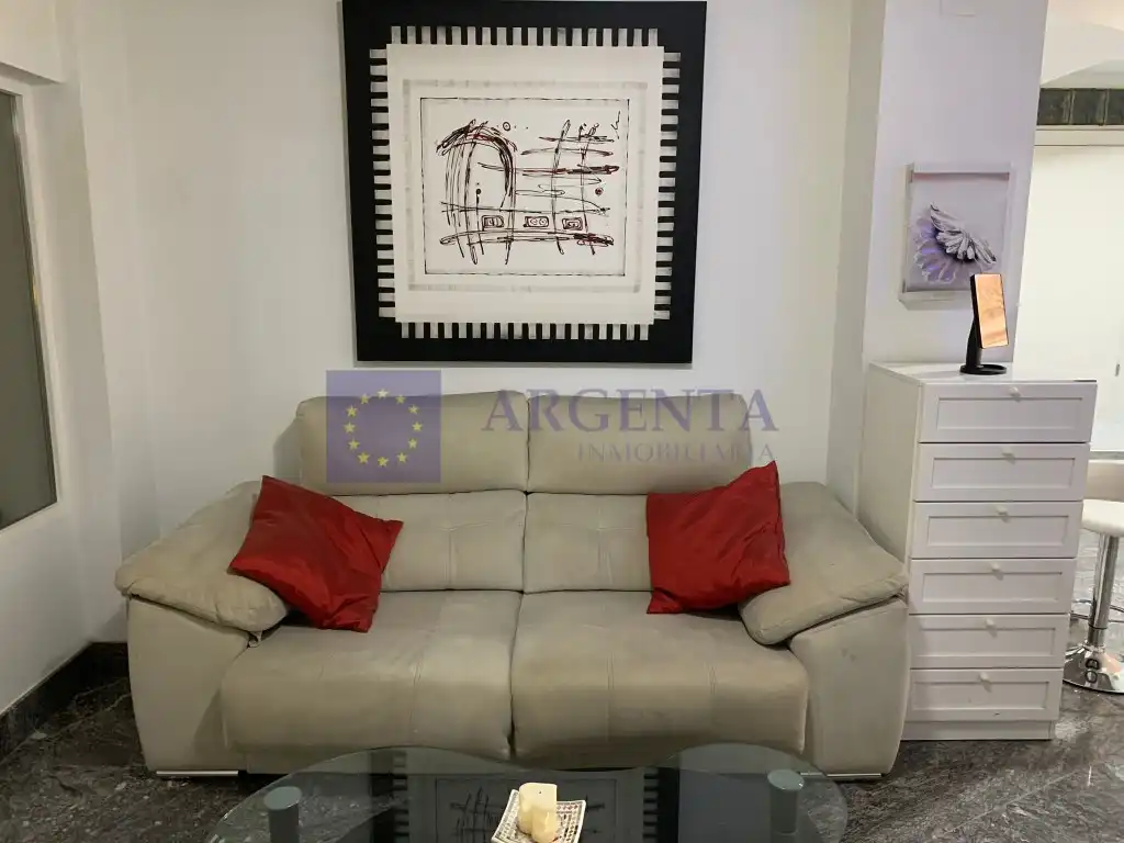 Sala d'estar de Apartament de lloguer en Cáceres