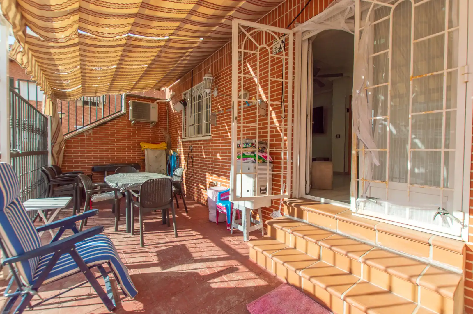 Terraza de Casa adosada en venta en Alcalá de Henares con Aire acondicionado, Calefacción y Terraza