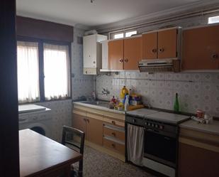 Kitchen of Flat for sale in Monforte de Lemos  with Terrace and Balcony