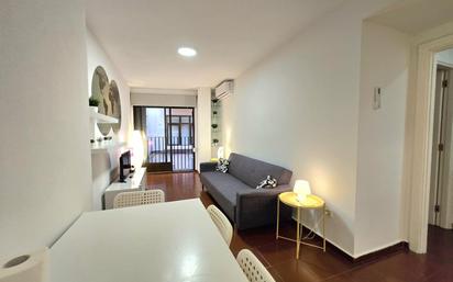 Apartment for sale in  REJAS, El Mercat, Ciutat Vella ,  Valencia Capital