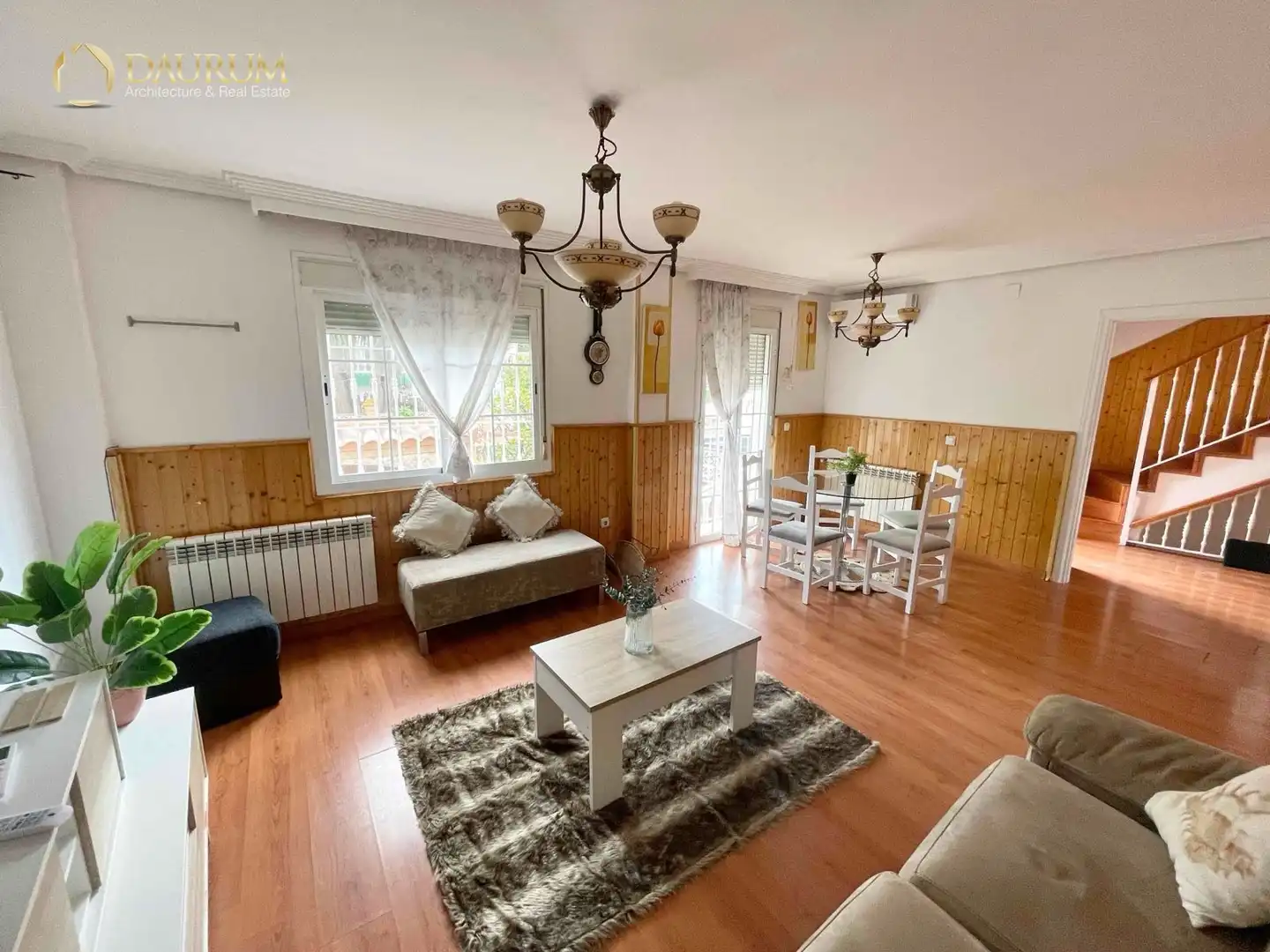 Sala d'estar de Casa adosada en venda en Málaga amb Aire condicionat, Calefacció i Terrassa