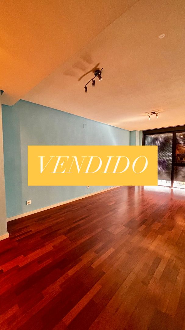 Vista exterior de Apartament en venda en Pinto amb Calefacció, Parquet i Forn